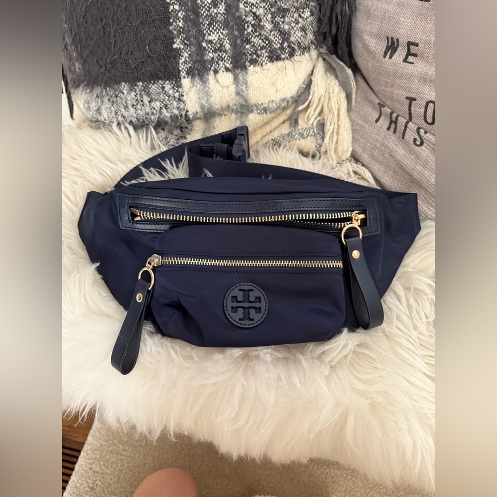 NWOT Tory Burch Nylon belt bag